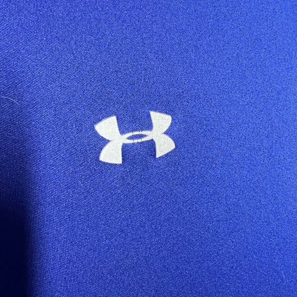 🔥2/$10 🏃‍♀️|•UNDER ARMOUR•| Purple Running Athletic Top Size M - Picture 4 of 5
